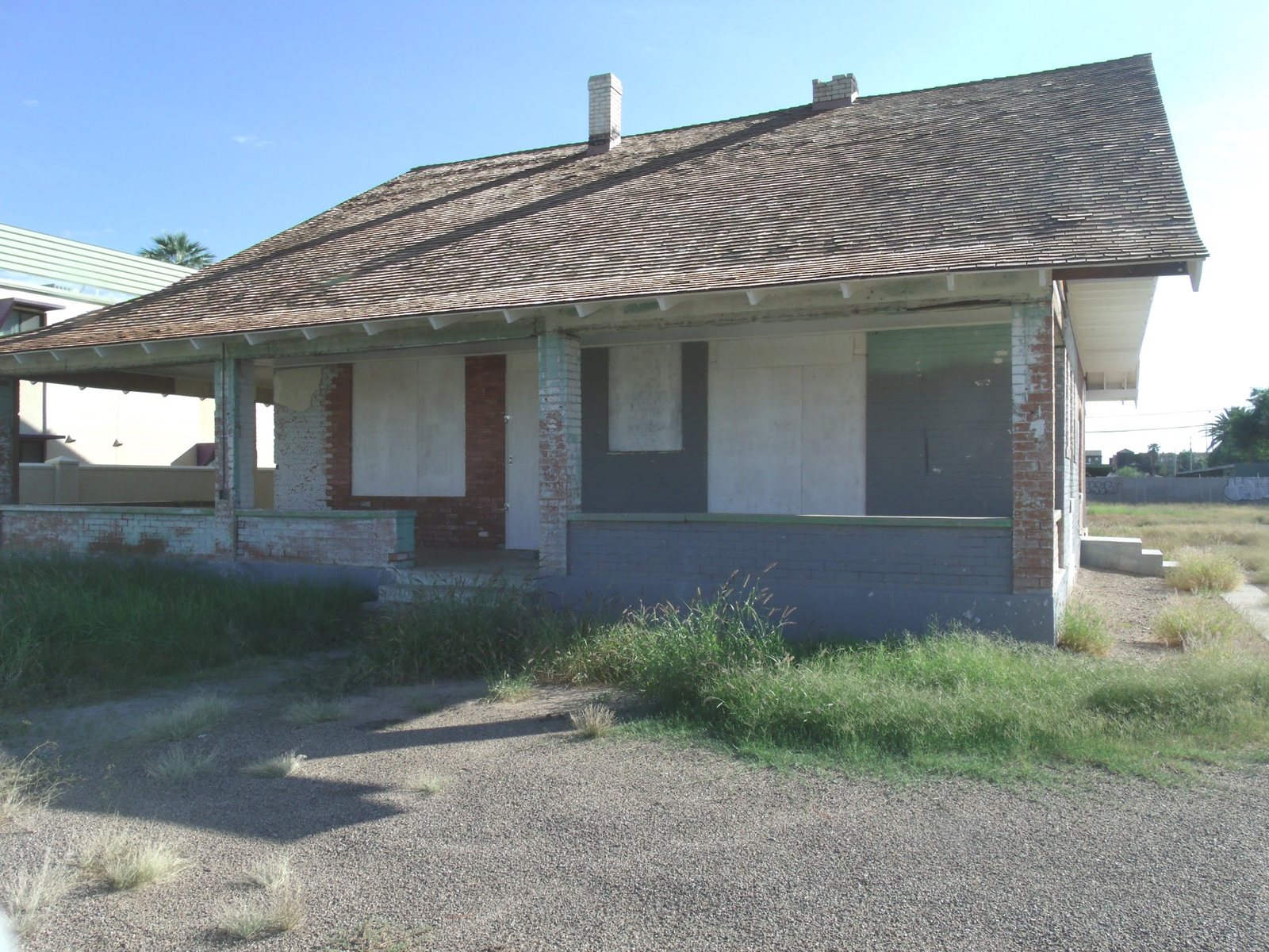 The Leighton G. Knipe House, a 1909 bungalow at 1025 N 2nd Ave